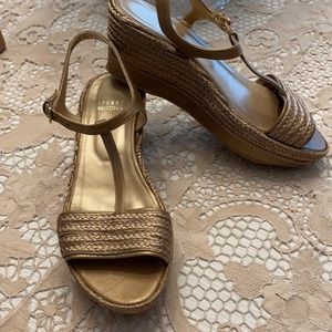 Stuart Weitzman wedge heeled sandals Size 8M